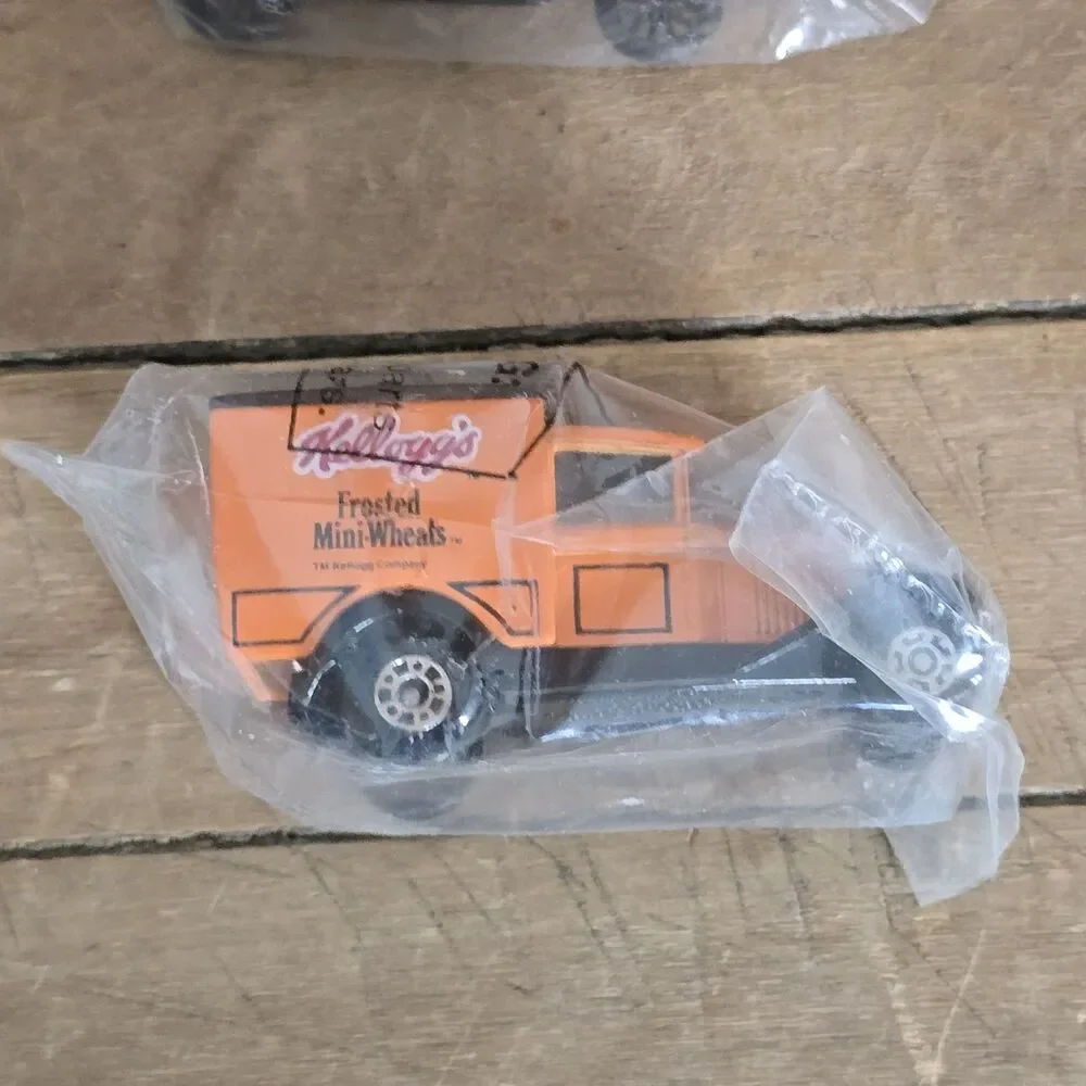 Matchbox Kellogg’s Cereal Delivery Trucks Die Cast Lot Of 4 Rice Krispies